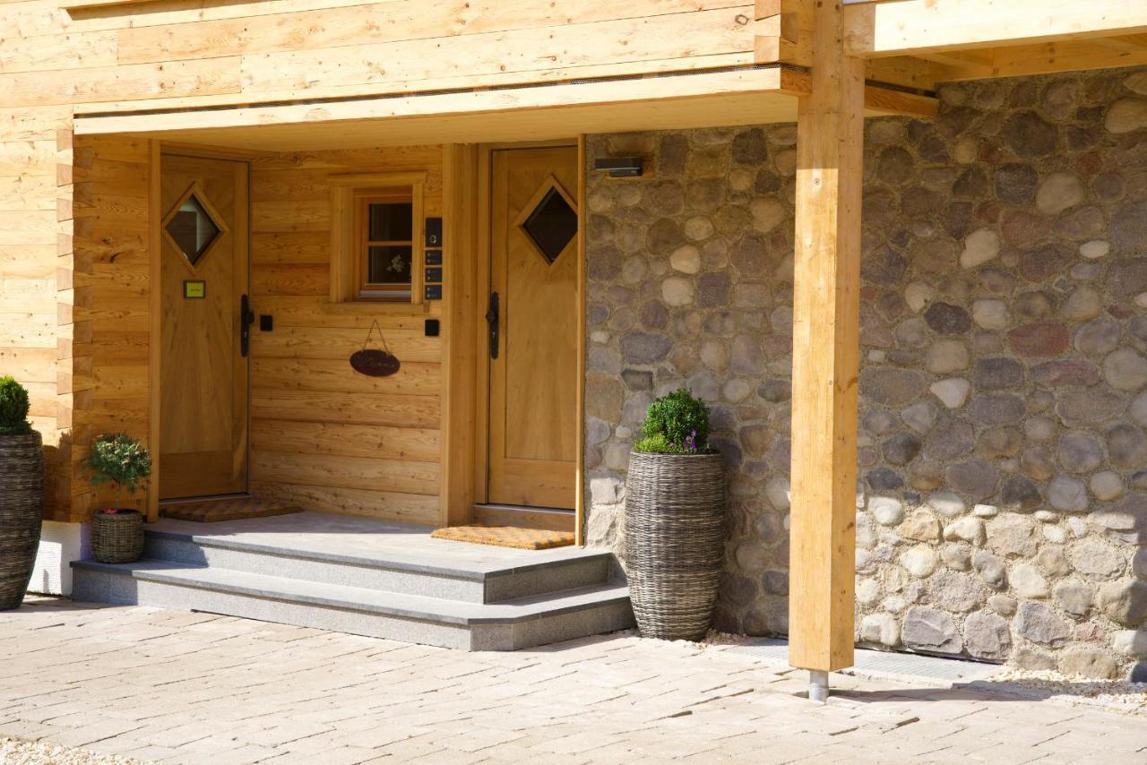 Leos Alpenchalet - Inclusive Sommer Bergbahnticket Und E-Auto Ladestation Оберстдорф Экстерьер фото