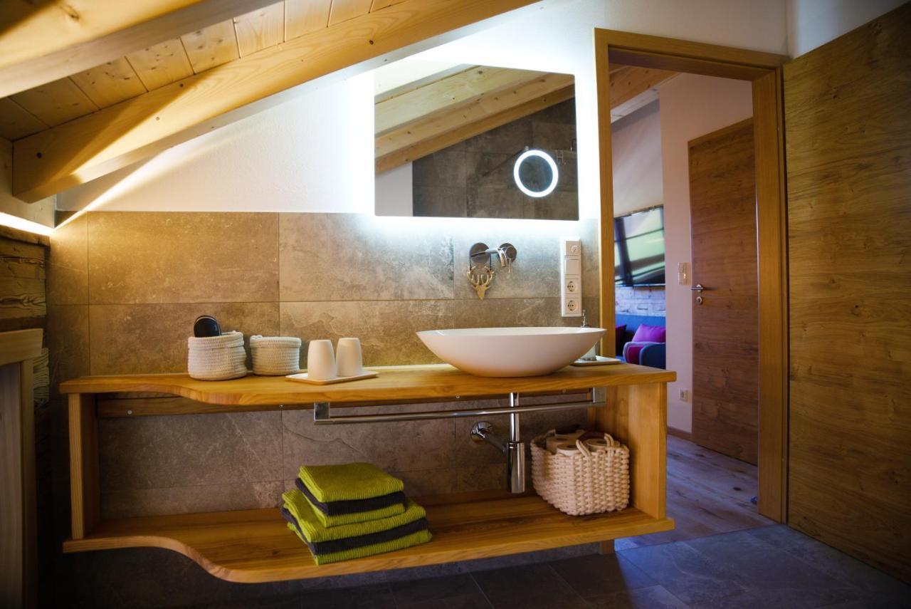 Leos Alpenchalet - Inclusive Sommer Bergbahnticket Und E-Auto Ladestation Оберстдорф Экстерьер фото